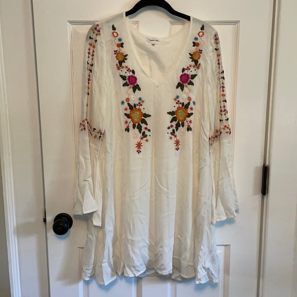 Sugar Lips Floral Embroidered Dress